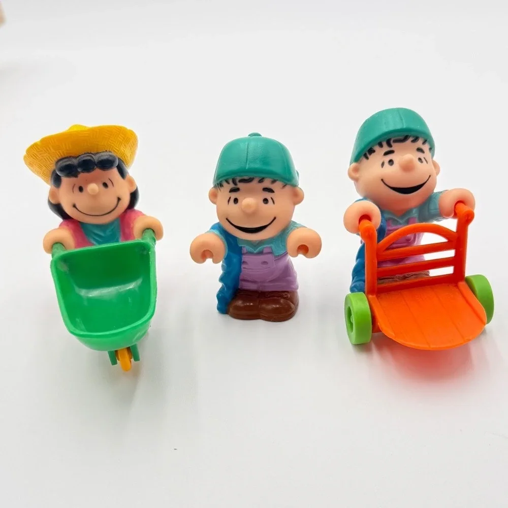 1989 McDonald's Peanuts Happy‎ Meal Toys Lucy Linus Gardening Wheelbarrow Set